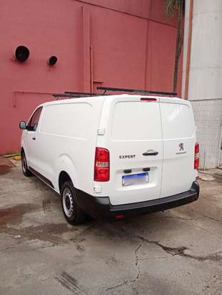PEUGEOT-EXPERT-2023