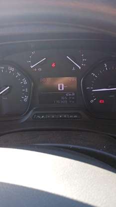 PEUGEOT-EXPERT-2023