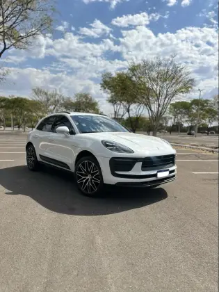 PORSCHE MACAN 2.0 TURBO GASOLINA PDK PORSCHE MACAN 2.0 TURBO GASOLINA PDK