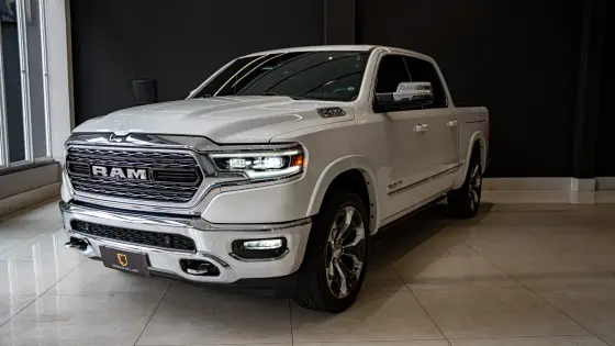RAM 1500 5.7 V8 GASOLINA LIMITED CD 4X4 AUTOMÁTICO RAM 1500 5.7 V8 GASOLINA LIMITED CD 4X4 AUTOMÁTICO