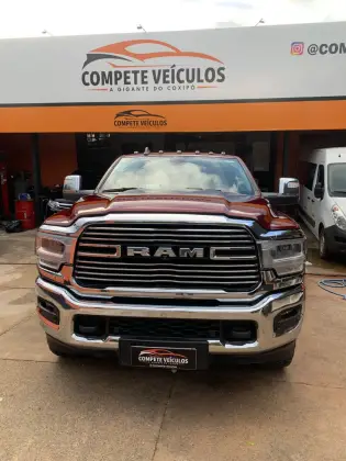 RAM 2500 6.7 I6 TURBO DIESEL LARAMIE NIGHT EDITION CD 4X4 AUTOMÁTICO RAM 2500 6.7 I6 TURBO DIESEL LARAMIE NIGHT EDITION CD 4X4 AUTOMÁTICO