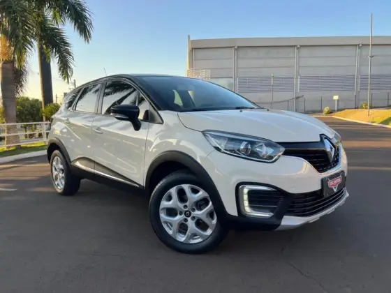 RENAULT CAPTUR 1.6 16V SCE FLEX ZEN X-TRONIC