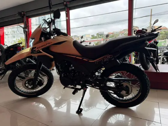 SHINERAY SHI 175S EFI SHINERAY SHI 175S EFI