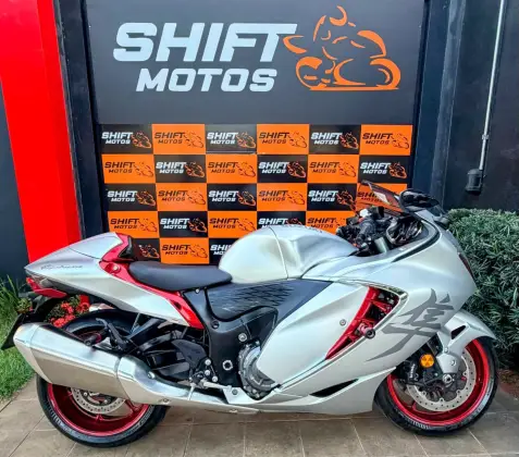SUZUKI HAYABUSA GSX1300RA SUZUKI HAYABUSA GSX1300RA