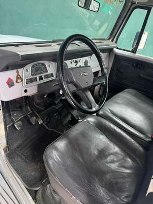 TOYOTA-BANDEIRANTE-3.7 BJ50LV 4X4 TETO RIGIDO DIESEL 2P MANUAL TOYOTA-BANDEIRANTE-1997