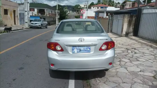 TOYOTA-COROLLA-2010