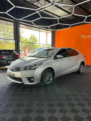 TOYOTA COROLLA 2.0 XEI 16V FLEX 4P AUTOMÁTICO