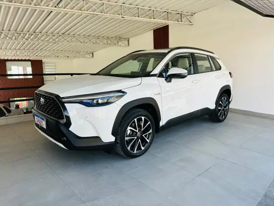 TOYOTA COROLLA CROSS 1.8 VVT-I HYBRID FLEX XRX CVT