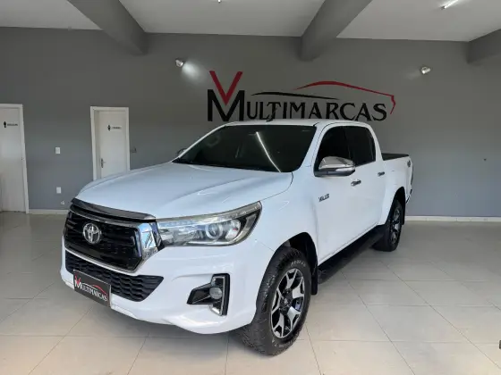 TOYOTA HILUX 2.8 SRX 4X4 CD 16V DIESEL 4P AUTOMÁTICO