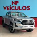 TOYOTA HILUX 2.8 D-4D TURBO DIESEL CS 4X4 MANUAL TOYOTA HILUX 2.8 D-4D TURBO DIESEL CS 4X4 MANUAL