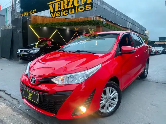 TOYOTA YARIS 1.3 16V FLEX XL PLUS TECH MULTIDRIVE TOYOTA YARIS 1.3 16V FLEX XL PLUS TECH MULTIDRIVE