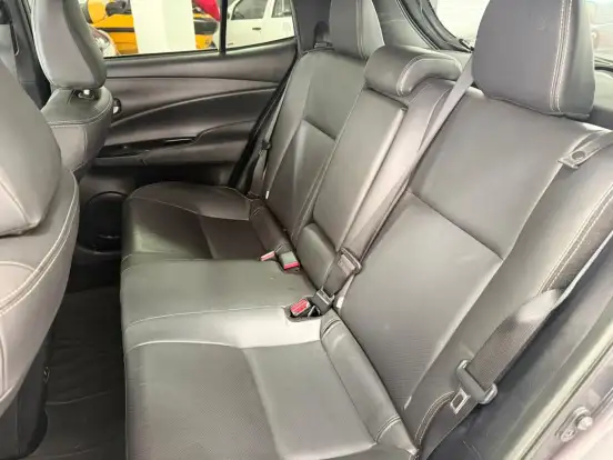 TOYOTA-YARIS-2022