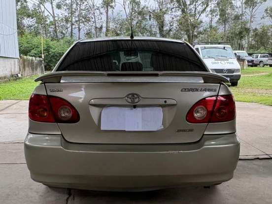 TOYOTA-COROLLA-1.8 SE-G 16V GASOLINA 4P AUTOMÁTICO TOYOTA-COROLLA-2004