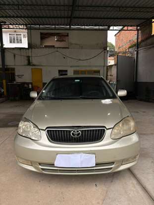 TOYOTA-COROLLA-2004