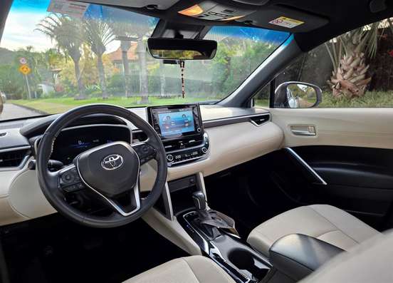 TOYOTA-COROLLA CROSS-2021