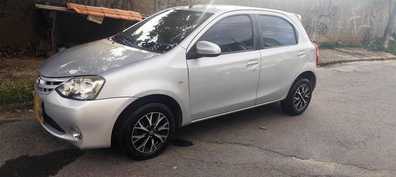 TOYOTA ETIOS 1.5 XS 16V FLEX 4P MANUAL