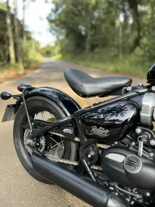 TRIUMPH-BONNEVILLE BOBBER 1200-2020