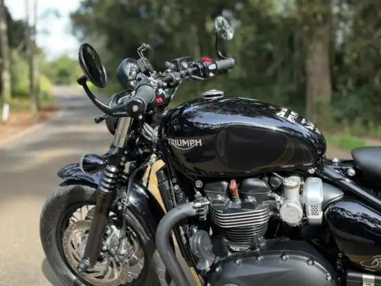 TRIUMPH-BONNEVILLE BOBBER 1200 TRIUMPH-BONNEVILLE BOBBER 1200-2020