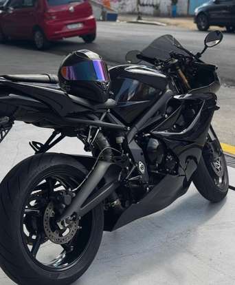 TRIUMPH-DAYTONA 675-2009