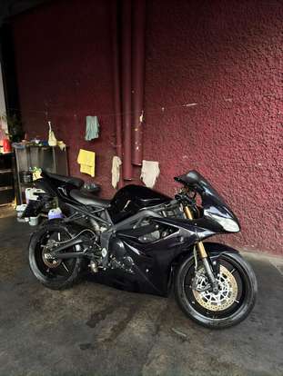 TRIUMPH-DAYTONA 675-2009