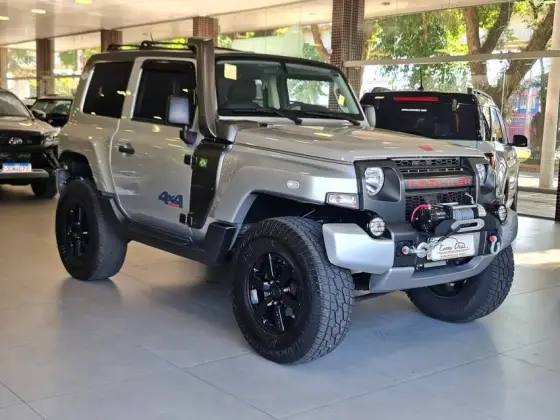 TROLLER T4 3.2 TGV 4X4 20V TURBO INTERCOOLER DIESEL CONNECT 2P MANUAL TROLLER T4 3.2 TGV 4X4 20V TURBO INTERCOOLER DIESEL CONNECT 2P MANUAL