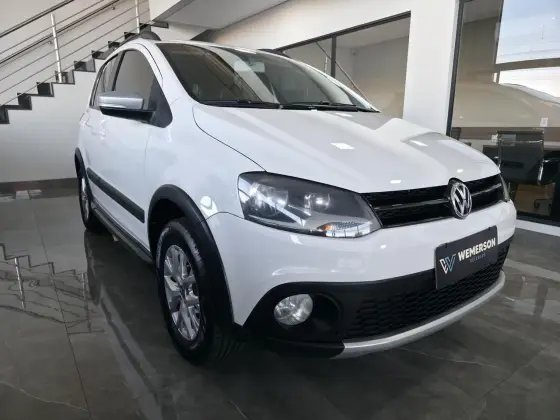 VOLKSWAGEN CROSSFOX 1.6 MI FLEX 8V 4P MANUAL VOLKSWAGEN CROSSFOX 1.6 MI FLEX 8V 4P MANUAL