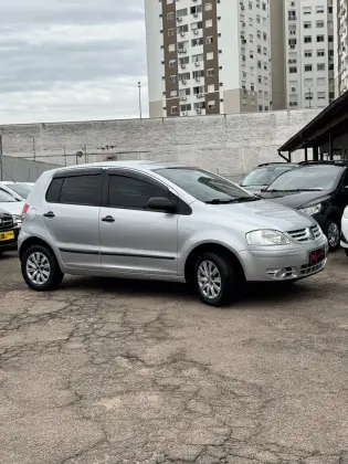 VOLKSWAGEN FOX 1.0 MI 8V FLEX 4P MANUAL VOLKSWAGEN FOX 1.0 MI 8V FLEX 4P MANUAL