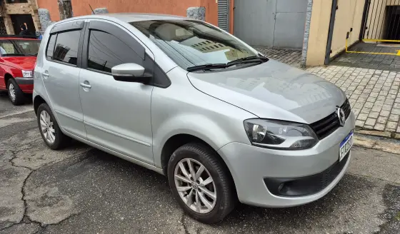 VOLKSWAGEN FOX 1.6 MI 8V FLEX 4P MANUAL VOLKSWAGEN FOX 1.6 MI 8V FLEX 4P MANUAL