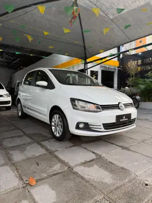 VOLKSWAGEN FOX 1.6 MSI TOTAL FLEX CONNECT 4P MANUAL VOLKSWAGEN FOX 1.6 MSI TOTAL FLEX CONNECT 4P MANUAL