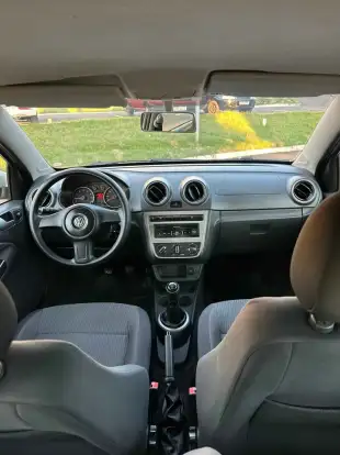 VOLKSWAGEN-GOL-2012