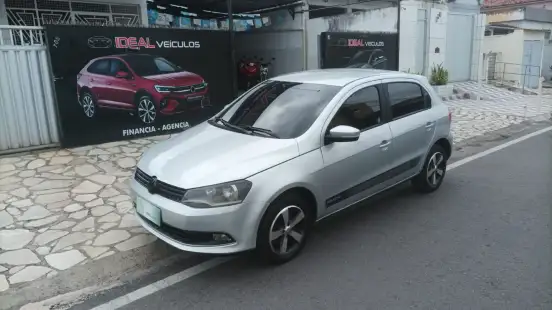 VOLKSWAGEN-GOL-2013