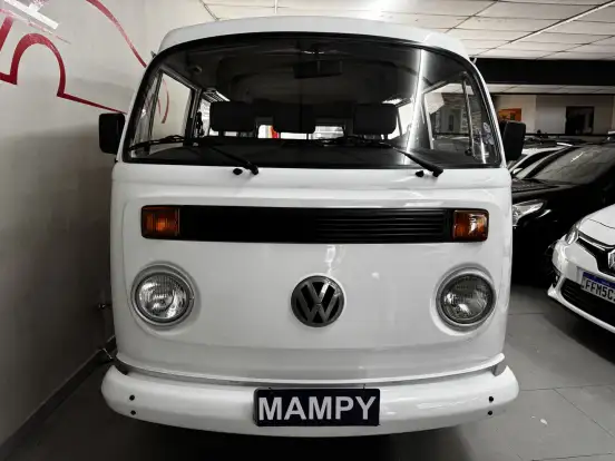 VOLKSWAGEN-KOMBI-1.6 MI STD LOTAÇÃO 8V GASOLINA 3P MANUAL VOLKSWAGEN-KOMBI-2000