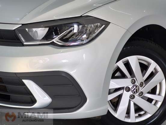 VOLKSWAGEN-POLO-1.0 170 TSI COMFORTLINE AUTOMÁTICO VOLKSWAGEN-POLO-2024