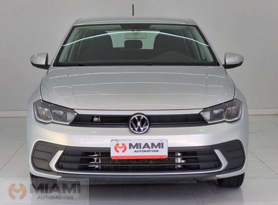 VOLKSWAGEN-POLO-2024