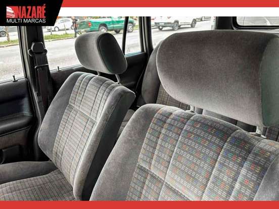 VOLKSWAGEN-QUANTUM-2.0 I GL 8V GASOLINA 4P MANUAL VOLKSWAGEN-QUANTUM-1996
