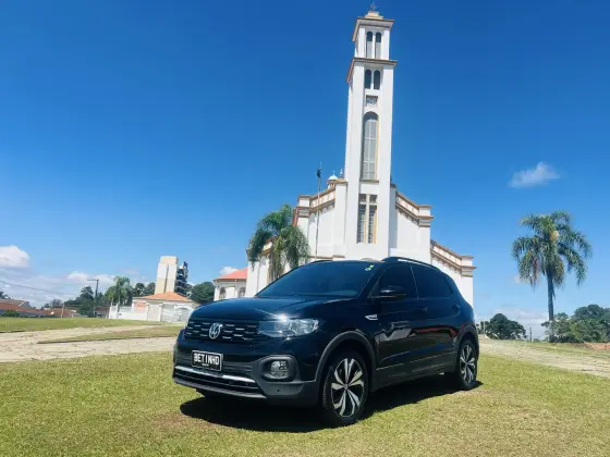 VOLKSWAGEN T-CROSS 1.0 200 TSI TOTAL FLEX COMFORTLINE AUTOMÁTICO VOLKSWAGEN T-CROSS 1.0 200 TSI TOTAL FLEX COMFORTLINE AUTOMÁTICO