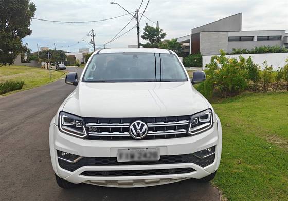 VOLKSWAGEN AMAROK 3.0 V6 TDI DIESEL HIGHLINE CD 4MOTION AUTOMÁTICO