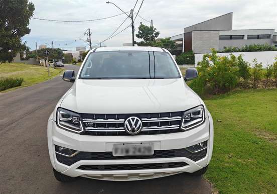 VOLKSWAGEN-AMAROK-2018