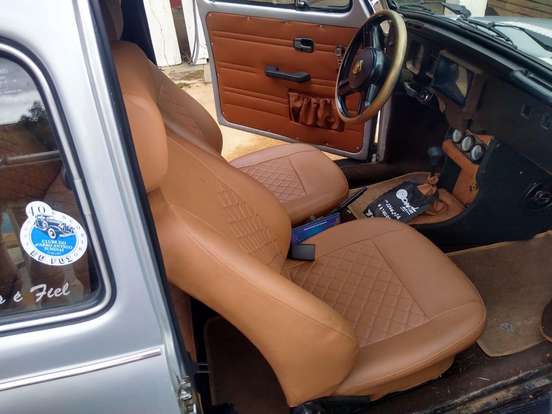 VOLKSWAGEN-FUSCA-1982