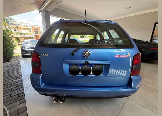 VOLKSWAGEN-PARATI-1996
