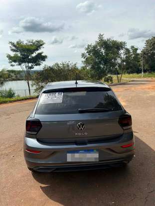 VOLKSWAGEN-POLO-2023