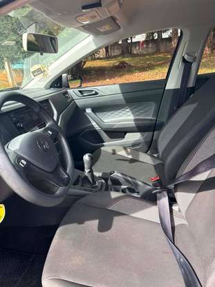 VOLKSWAGEN-POLO-2023
