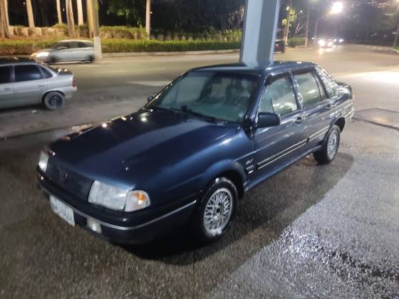 VOLKSWAGEN SANTANA 2.0 GLS 8V GASOLINA 4P MANUAL