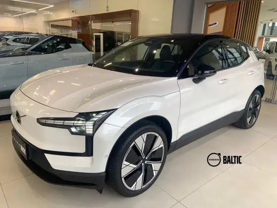 VOLVO EX30 69 KW ELÉTRICO ULTRA