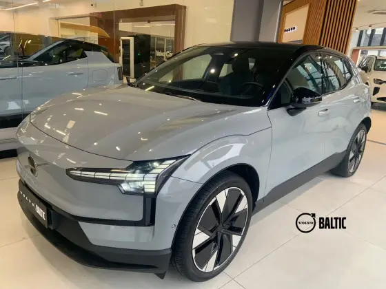 VOLVO EX30 69 KW ELÉTRICO ULTRA