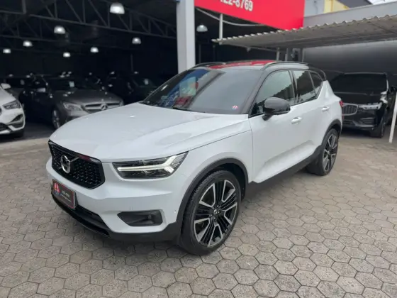VOLVO XC40 2.0 T5 GASOLINA R-DESIGN AWD GEARTRONIC VOLVO XC40 2.0 T5 GASOLINA R-DESIGN AWD GEARTRONIC