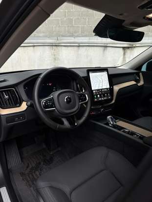 VOLVO-XC60-2.0 T8 PHEV PLUS AWD GEARTRONIC VOLVO-XC60-2025