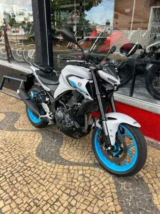 YAMAHA MT-03 CONNECTED ABS YAMAHA MT-03 CONNECTED ABS