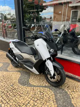 YAMAHA XMAX 250 CONNECTED ABS 