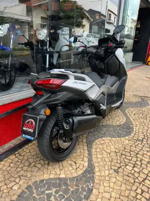 YAMAHA-XMAX 250 CONNECTED ABS YAMAHA-XMAX 250 CONNECTED ABS-2025